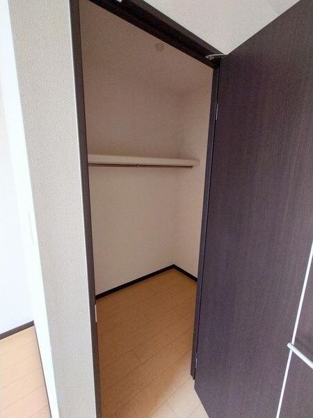 フジパレス吹田イースト１番館 Iの物件内観写真