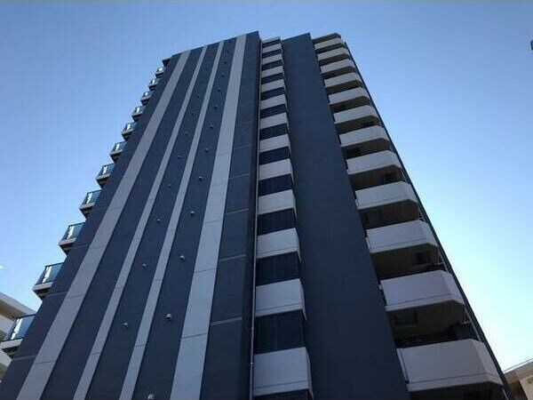 S-RESIDENCE千里丘の物件外観写真