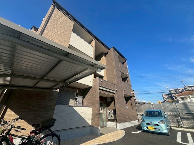 コネホ１３６の物件外観写真