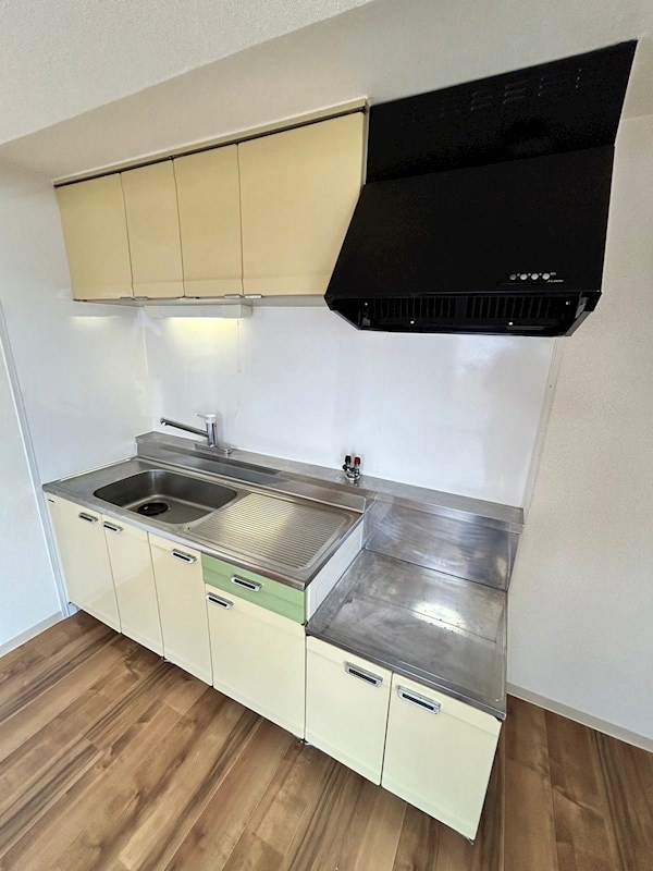 Y’sコート蘭びっくの物件内観写真