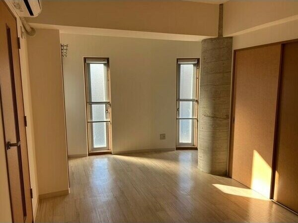 Y’sコート蘭びっくの物件内観写真