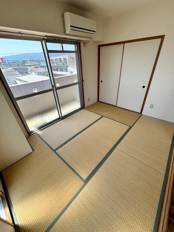 Y’sコート蘭びっくの物件内観写真