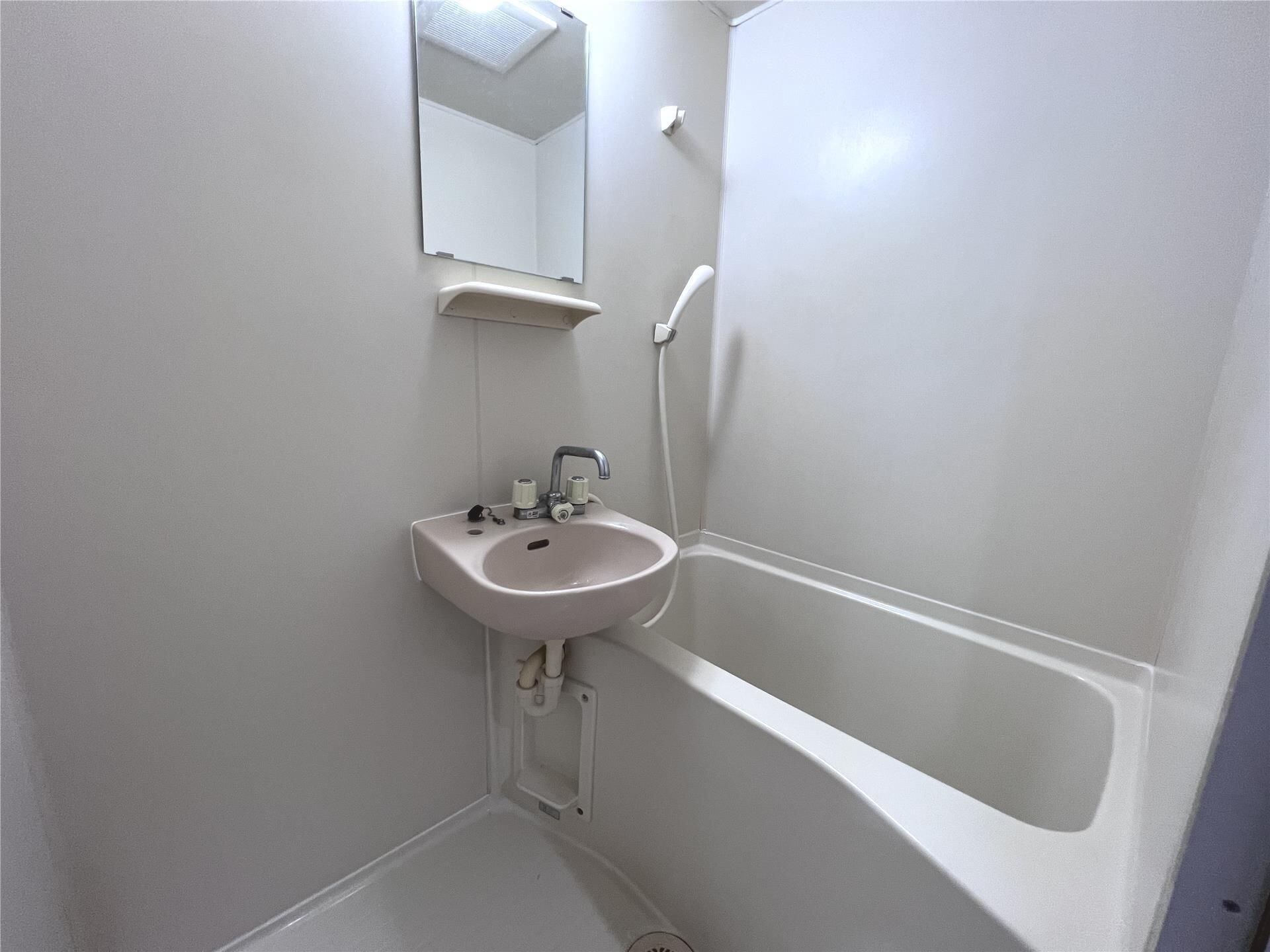 カンタル新大阪の物件内観写真