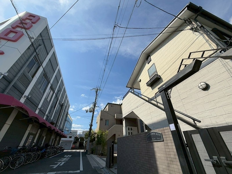 カーサポンテアルトの物件内観写真