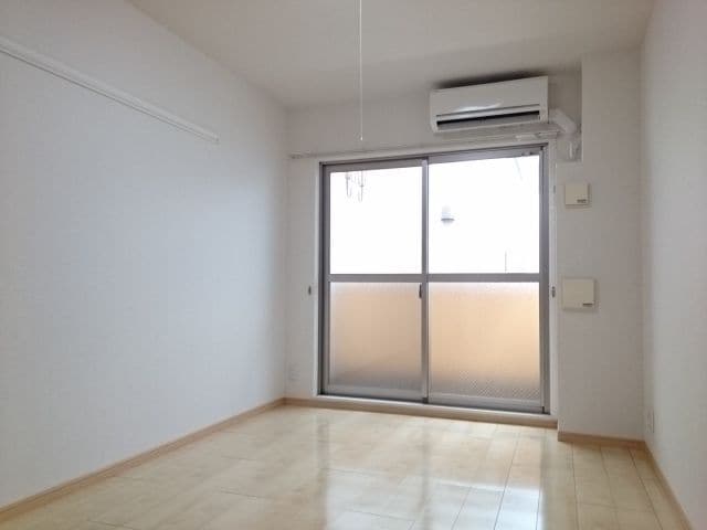 リヴァージュ出来島の物件内観写真