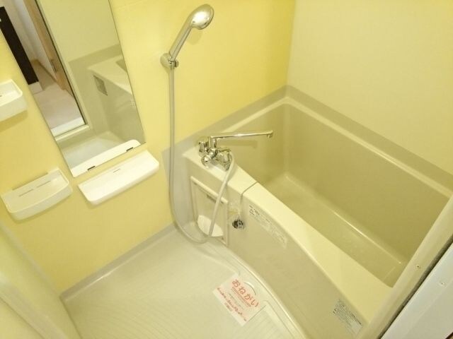 リヴァージュ出来島の物件内観写真