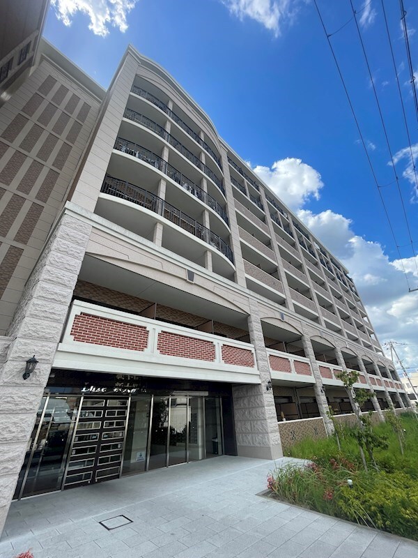 Luxe新大阪αの物件外観写真