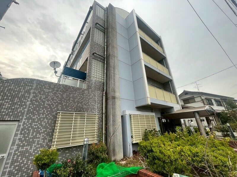 アビタシオン・アールデコの物件外観写真