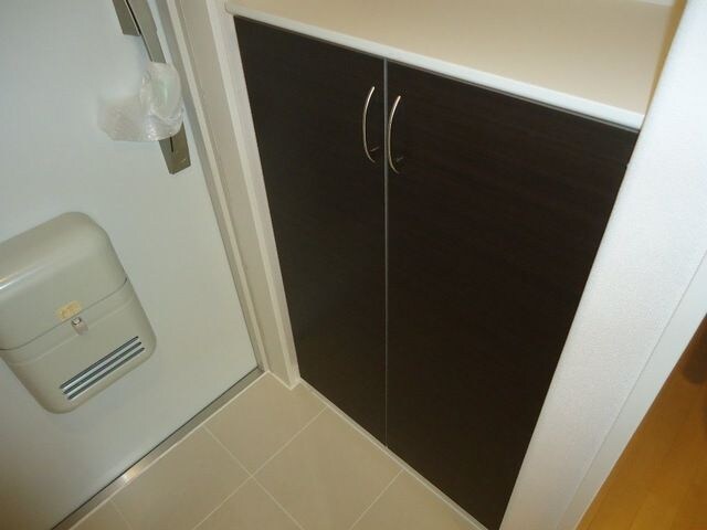 ラ・ジュネス　Ｓｅｎｒｉの物件内観写真