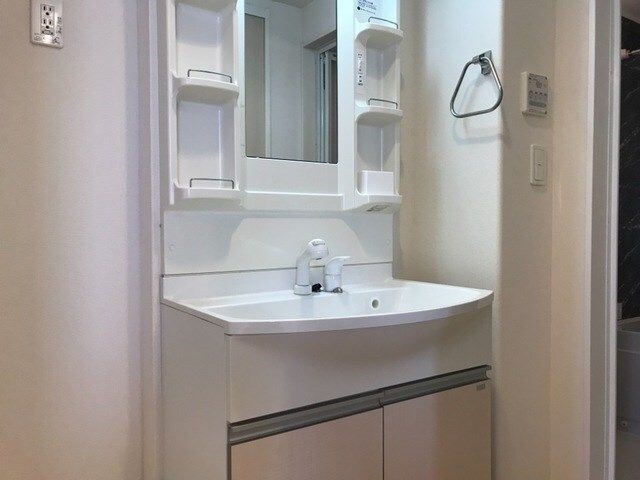 ラ・ジュネス　Ｓｅｎｒｉの物件内観写真