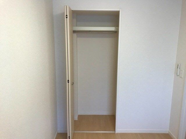 ラ・ジュネス　Ｓｅｎｒｉの物件内観写真