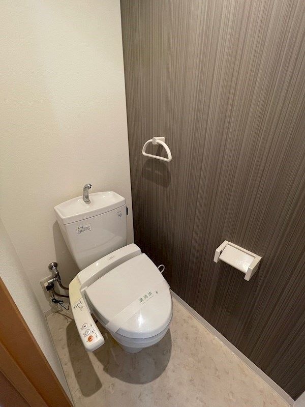 アーデン江坂IIIの物件内観写真