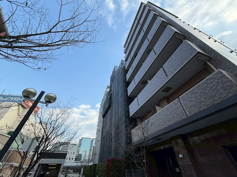 レフィナード西台の物件外観写真