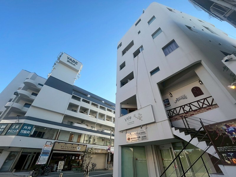 ラークスパ岡町の物件外観写真