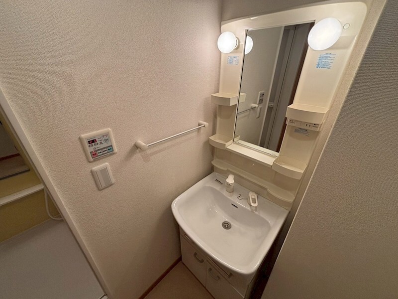 エレガンテアルバの物件内観写真