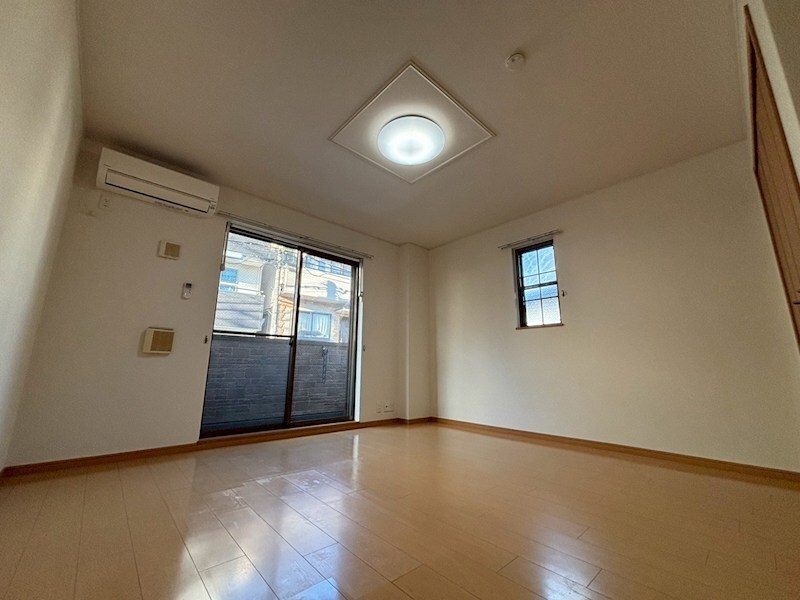 エレガンテアルバの物件内観写真