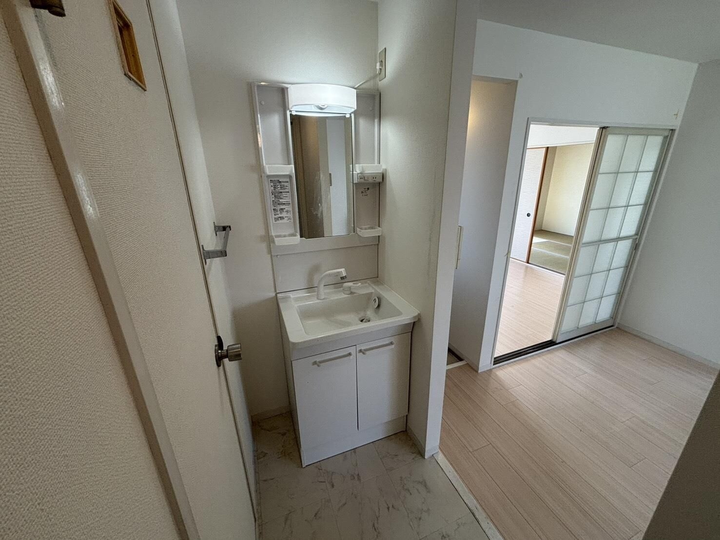 ネオ松ヶ本の物件内観写真