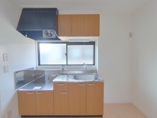 ネオ松ヶ本の物件内観写真