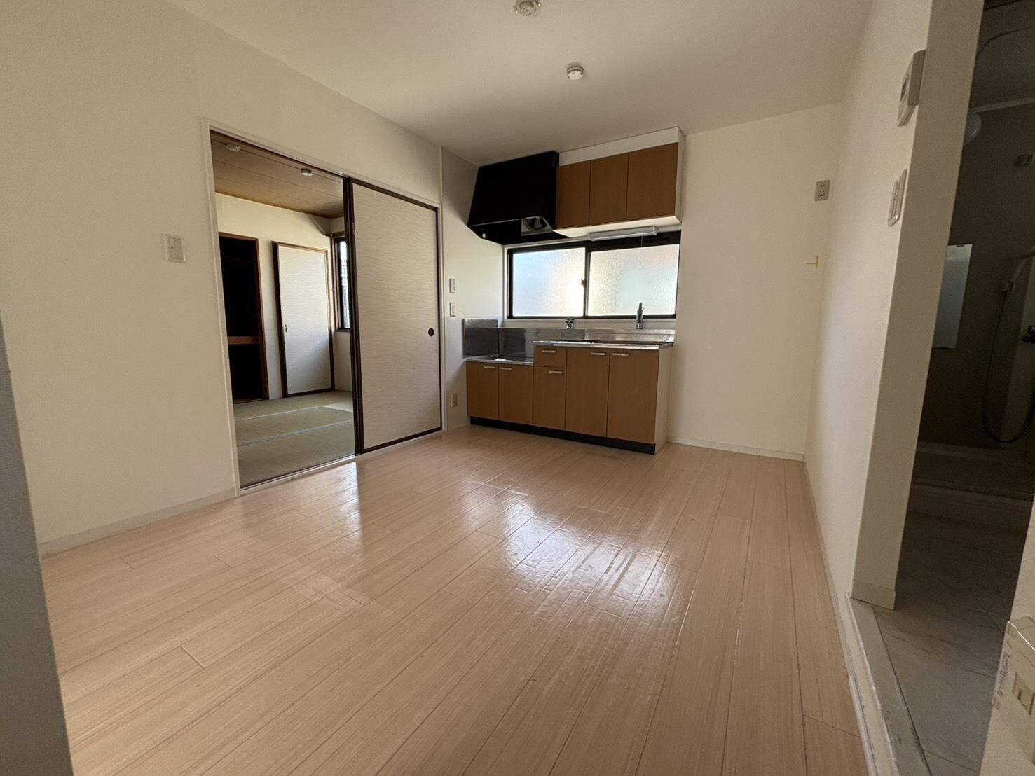 ネオ松ヶ本の物件内観写真