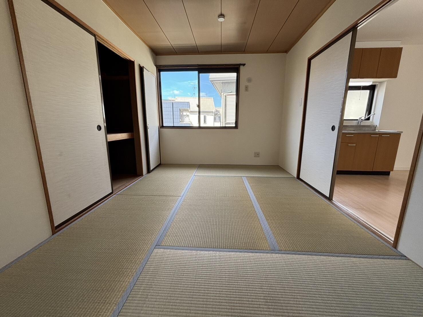 ネオ松ヶ本の物件内観写真