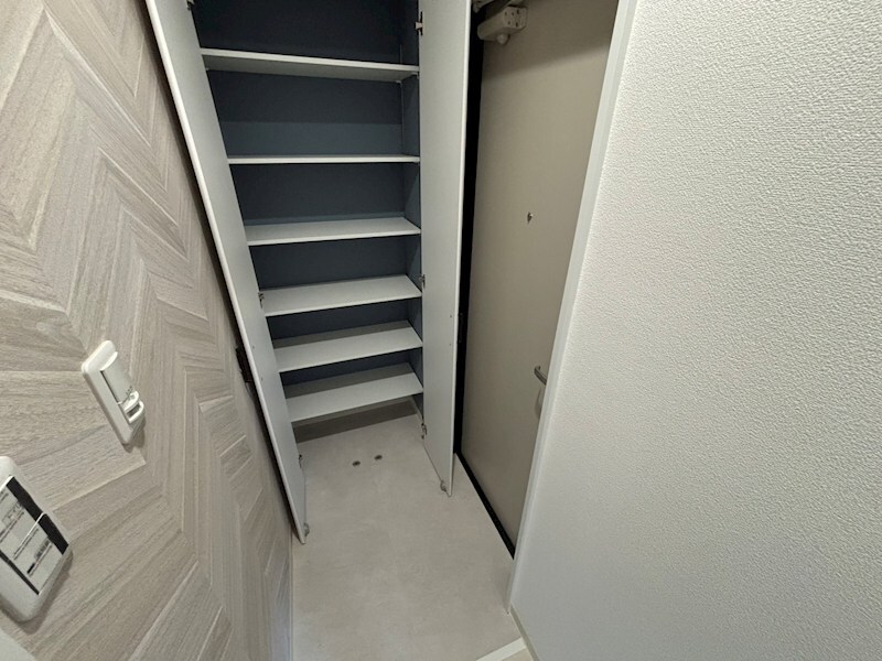 クリエオーレ崇徳院の物件内観写真