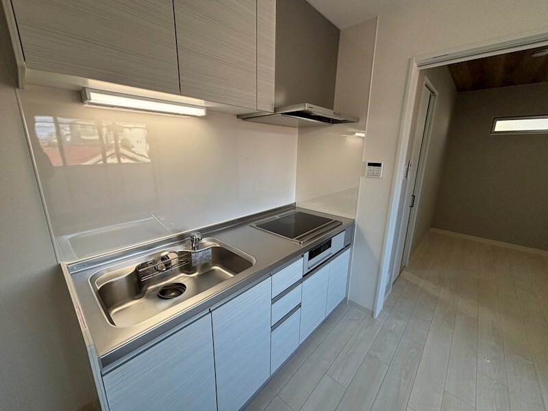 クリエオーレ崇徳院の物件内観写真