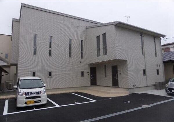 Lacine柴原の物件外観写真