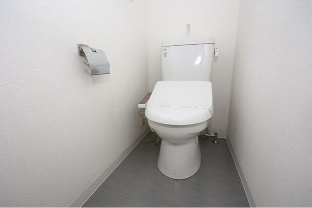 アスリート江坂II番館の物件内観写真