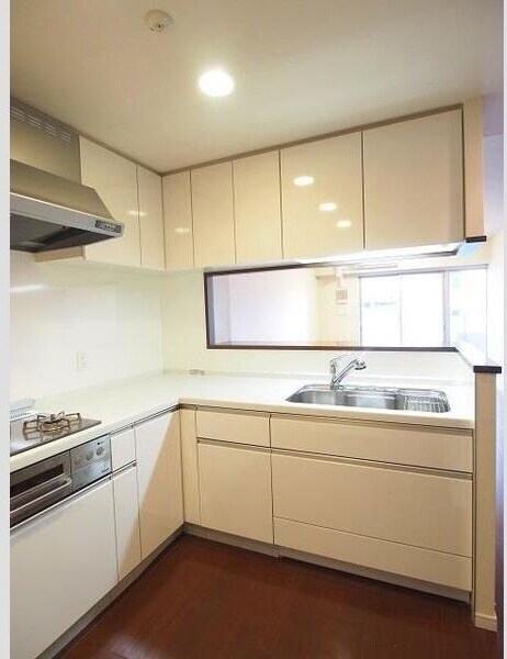 ザ　レジデンス豊中　F棟の物件内観写真