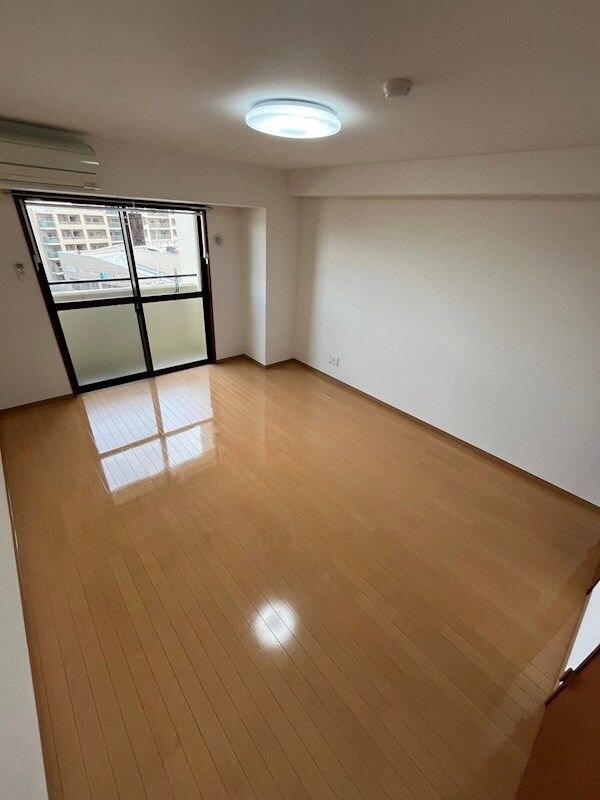 サムティ塚口レジデンスの物件内観写真