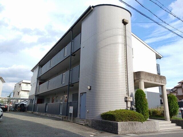 メゾンドール昆陽IIの物件外観写真