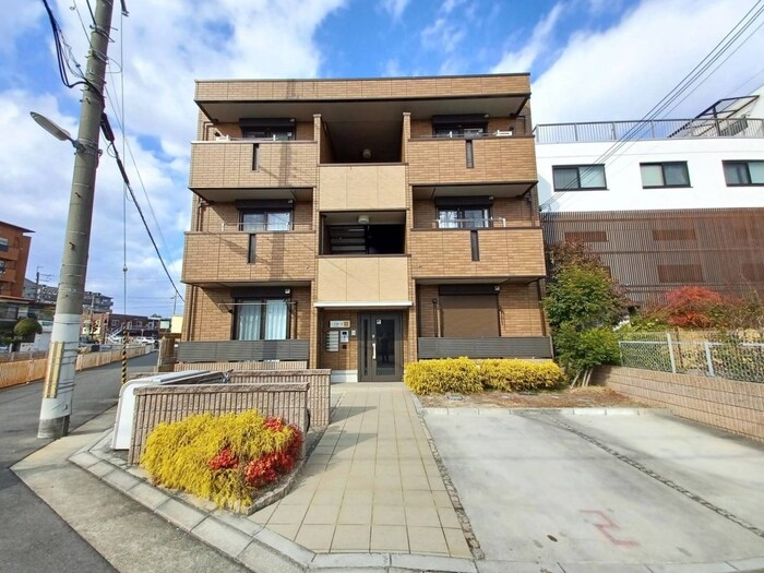 ゾンネ武庫之荘の物件外観写真