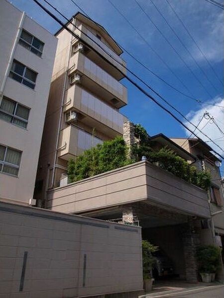 メゾン三和ドライの物件外観写真