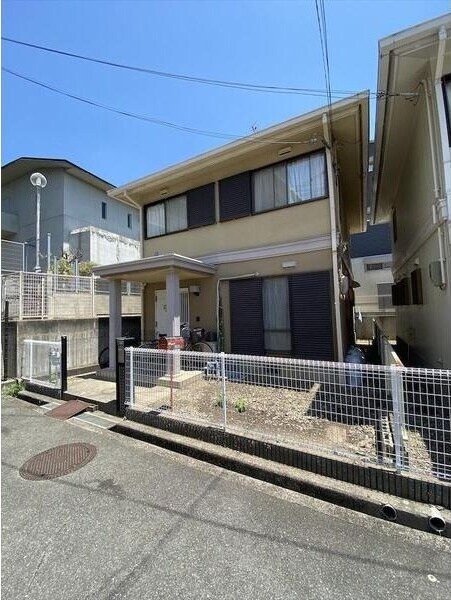 熊野町戸建貸家 A棟の物件外観写真