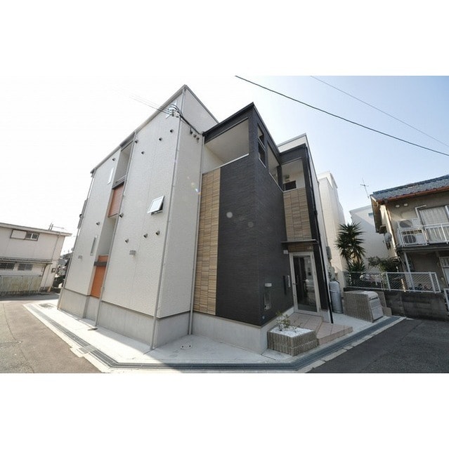 ライトブレスの物件外観写真