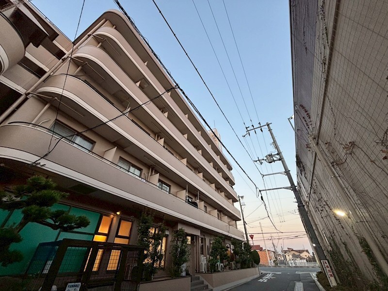 エクセル新伊丹の物件外観写真