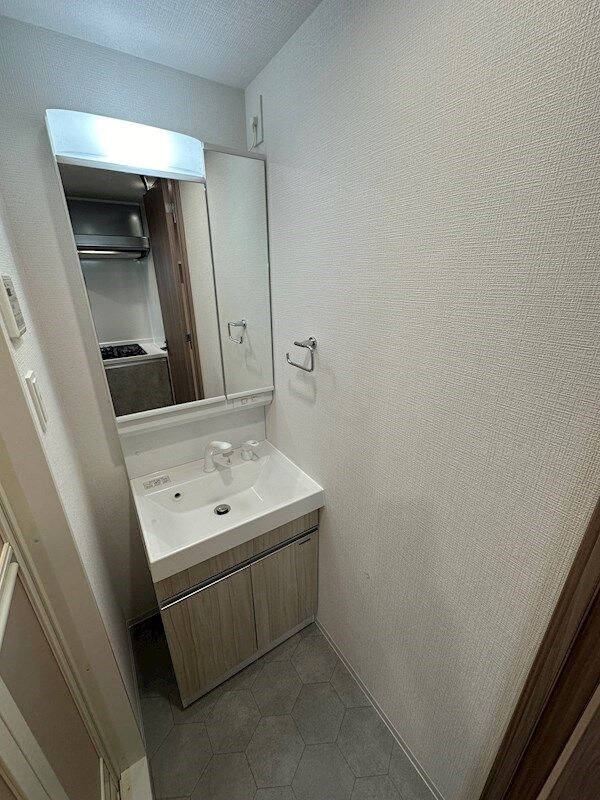 MJC大阪ラフィーネの物件内観写真