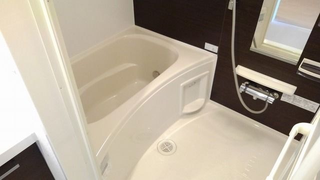 パイン　ガーデン　イケダの物件内観写真