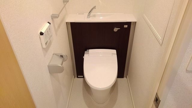 パイン　ガーデン　イケダの物件内観写真