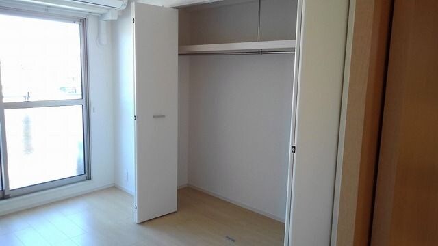 パイン　ガーデン　イケダの物件内観写真