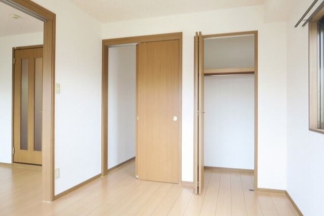 ヴィヴィッドの物件内観写真