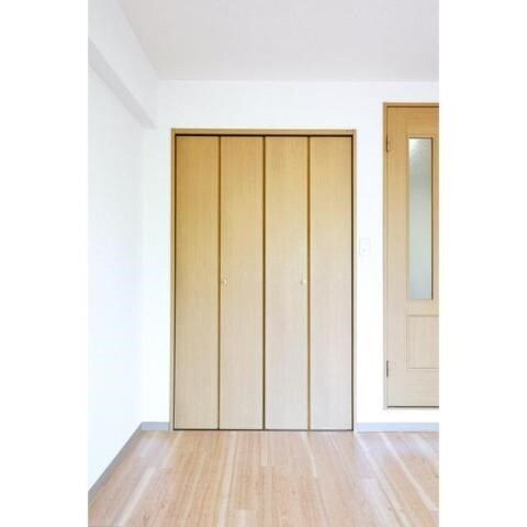 ローレル関大前の物件内観写真