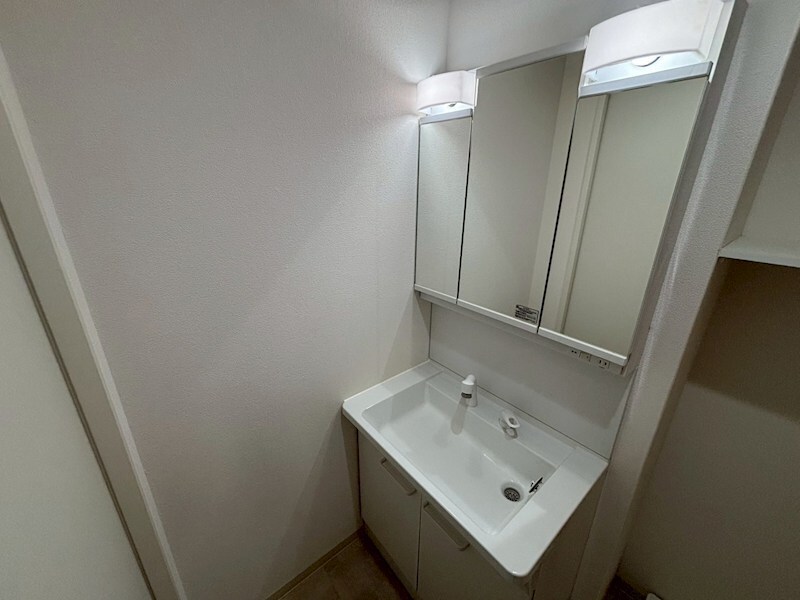 クリエオーレ猪名寺の物件内観写真