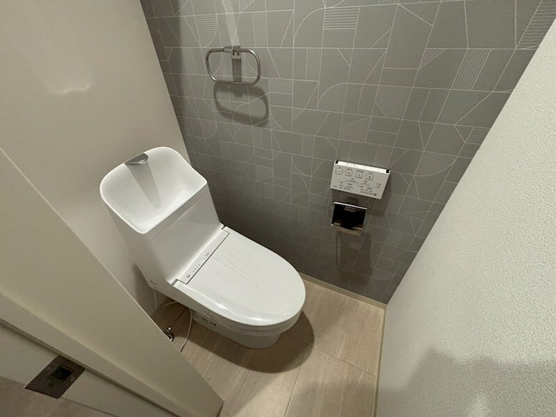 クリエオーレ猪名寺の物件内観写真