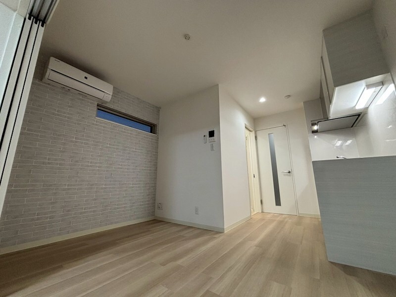 クリエオーレ猪名寺の物件内観写真