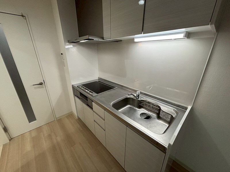 クリエオーレ猪名寺の物件内観写真