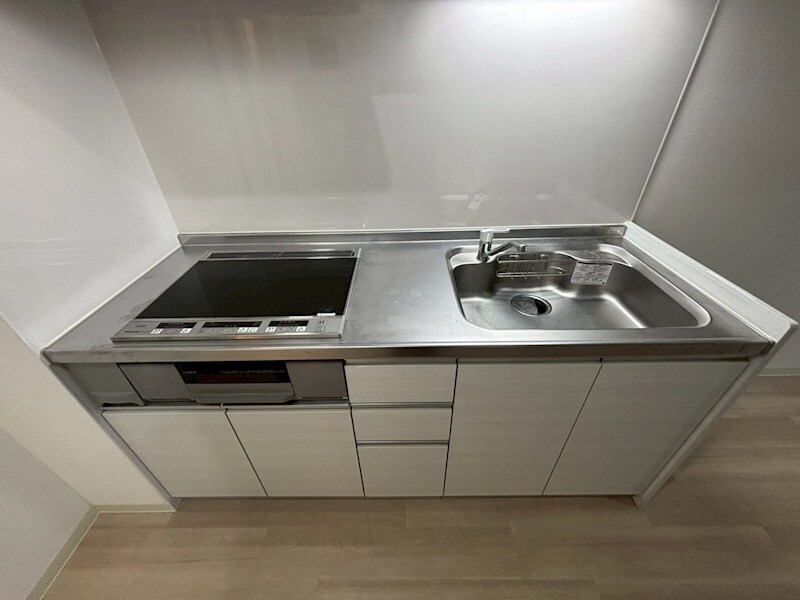 クリエオーレ猪名寺の物件内観写真