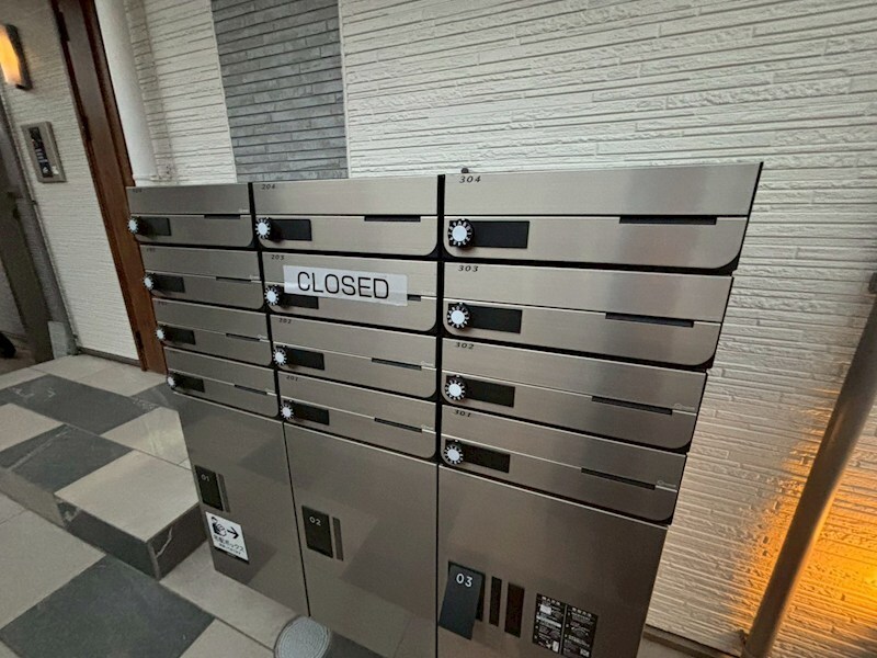 クリエオーレ猪名寺の物件内観写真