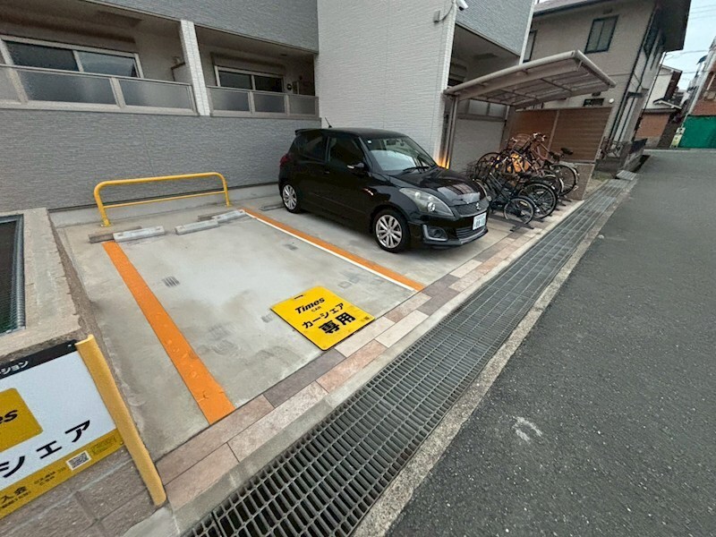 クリエオーレ猪名寺の物件内観写真