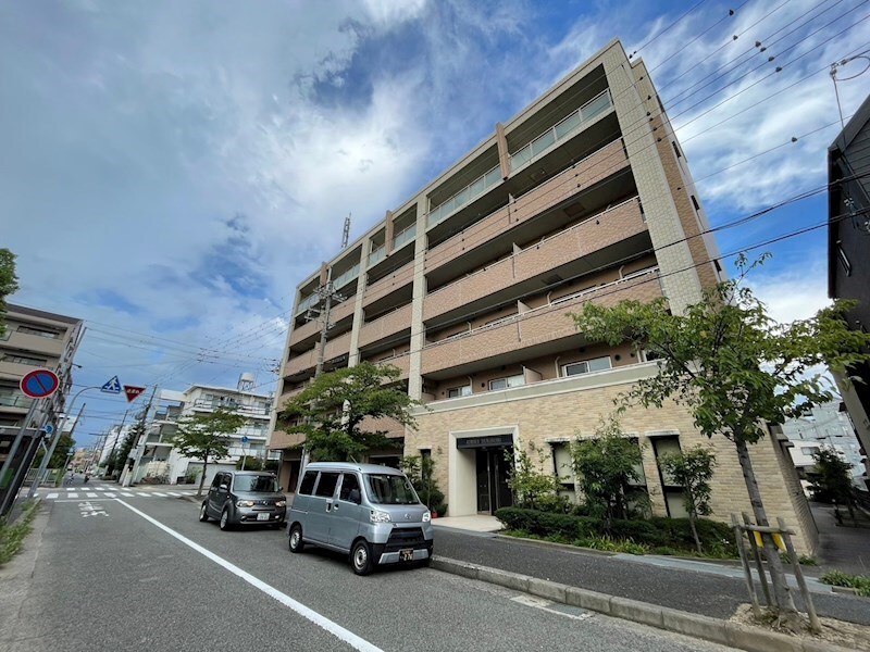 アウローラ武庫之荘の物件外観写真